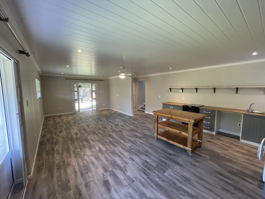 1 Bedroom Property for Sale in Kidds Beach Eastern Cape